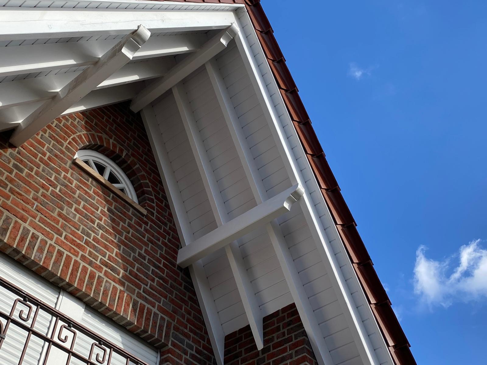 Sorgf&auml;ltige Reinigung von Dach&uuml;berst&auml;nden im Raum Lengerich.